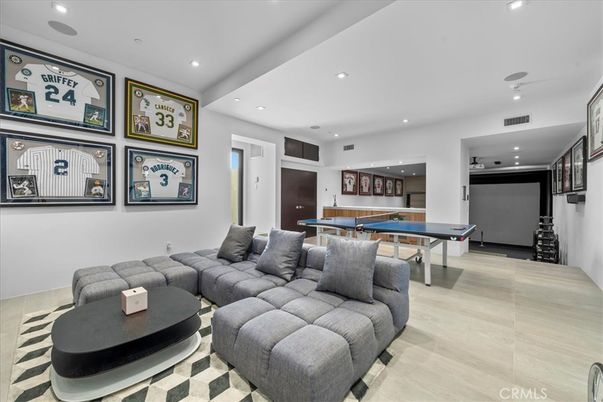 Game Room, Interior, Living room, Recessed Lighting