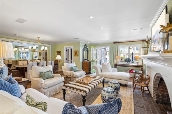 Dining room, Fireplace, Interior, Living room, Pendant Lights, Recessed Lighting, Wood Texture Flooring