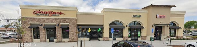 Exterior, Facade, None