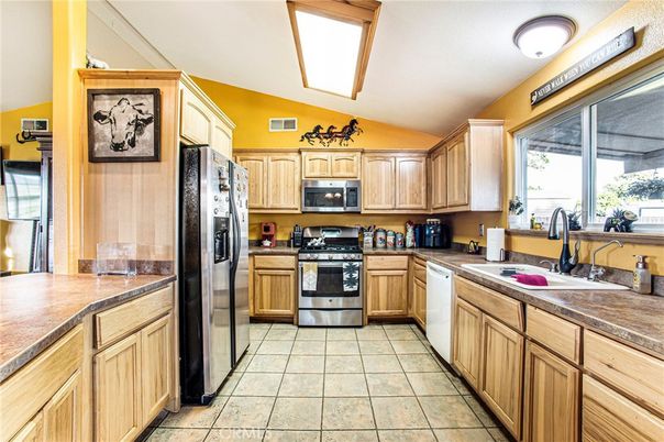 Interior, Kitchen, Stainless Steel Appliances
