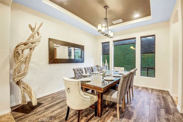 Chandelier, Dining room, Interior, Pendant Lights, Recessed Lighting, Wood Texture Flooring