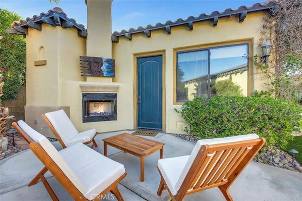 Exterior, Fireplace