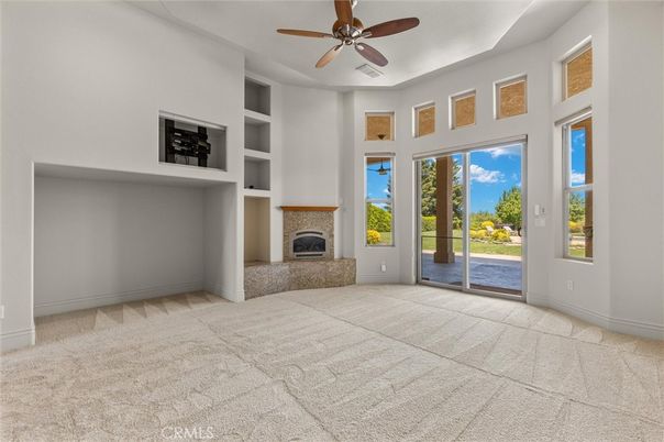 Empty room, Fireplace, Interior