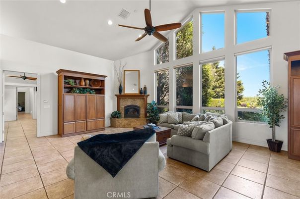 Fireplace, Interior, Living room, Recessed Lighting
