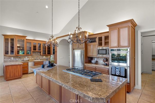 Chandelier, Interior, Kitchen, Recessed Lighting, Stainless Steel Appliances