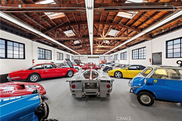 Garage, Interior, Wooden Beams, Wooden Ceilings