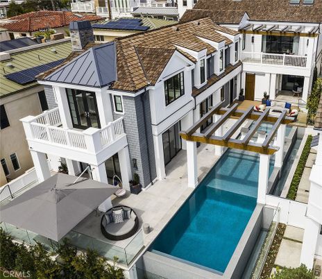Exterior, Pool, Solar Panels