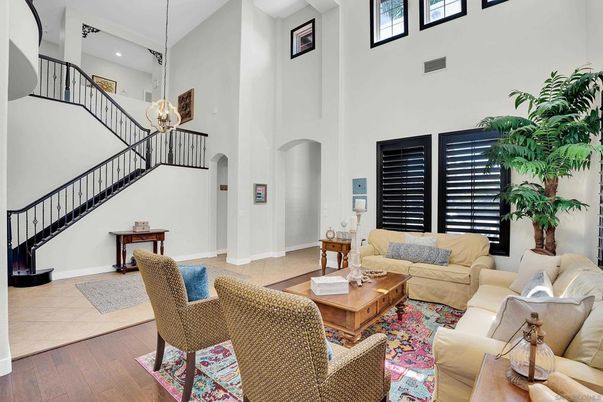 Interior, Living room, Pendant Lights, Recessed Lighting, Wood Texture Flooring