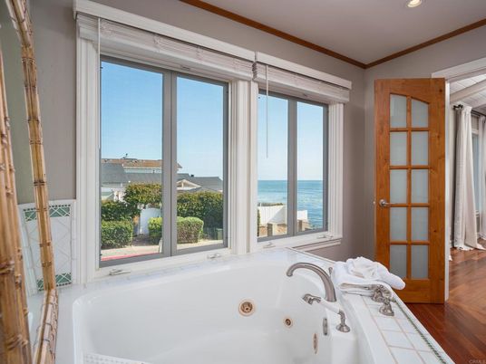 Bathroom, Interior, Recessed Lighting, Water, Wood Texture Flooring