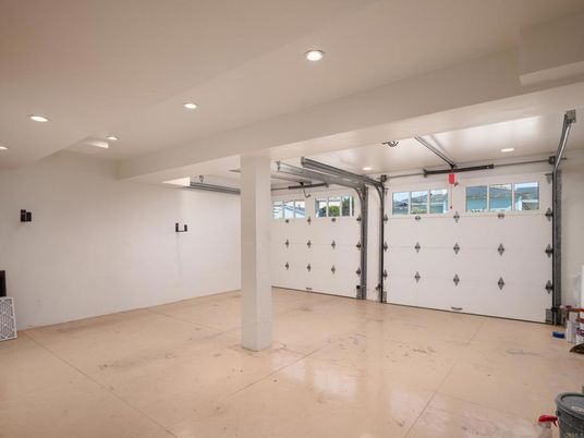 Garage, Interior, Recessed Lighting