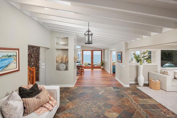 Interior, Pendant Lights, Water, Wood Texture Flooring