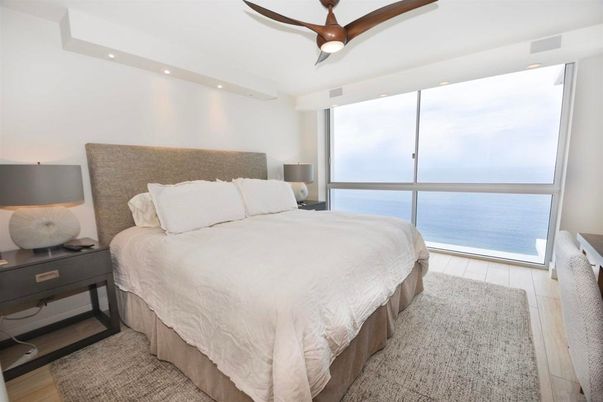 Bedroom, Interior, Recessed Lighting, Water, Wood Texture Flooring