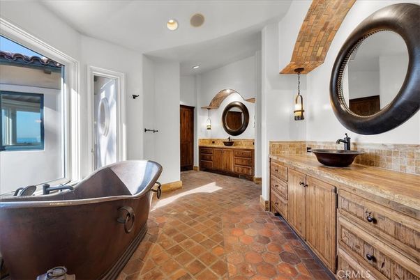 Bathroom, Dual Sink Vanities, Free Standing Baths, Interior, Pendant Lights, Recessed Lighting