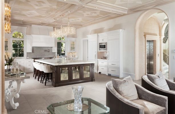 Chandelier, Interior, Kitchen, Recessed Lighting, Stainless Steel Appliances