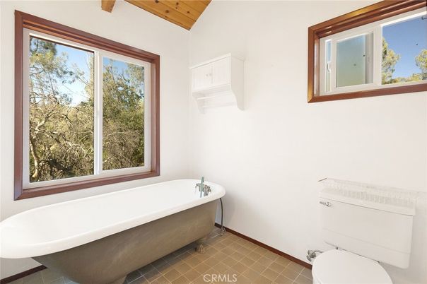 Bathroom, Free Standing Baths, Interior, Wooden Beams, Wooden Ceilings