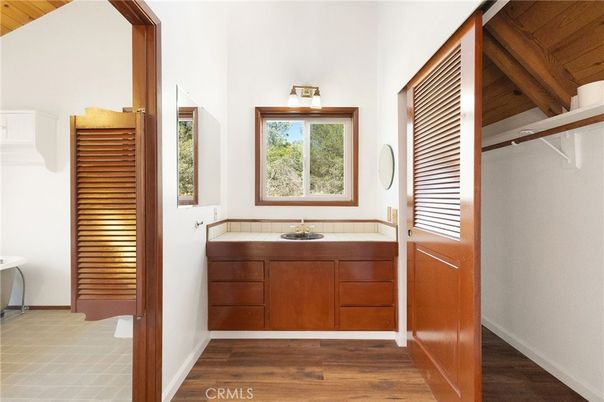 Bathroom, Interior, Wood Texture Flooring