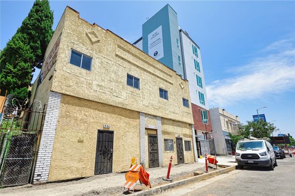 Exterior, Facade, Condo Building