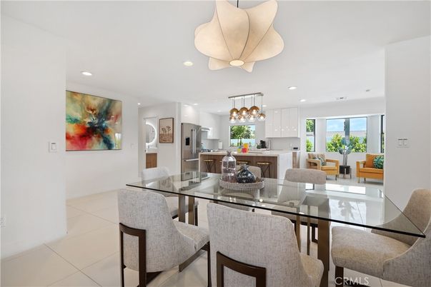 Dining room, Interior, Kitchen, Pendant Lights, Recessed Lighting, Stainless Steel Appliances