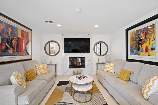 Fireplace, Interior, Living room, Recessed Lighting