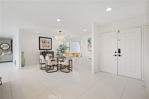 Dining room, Interior, Recessed Lighting