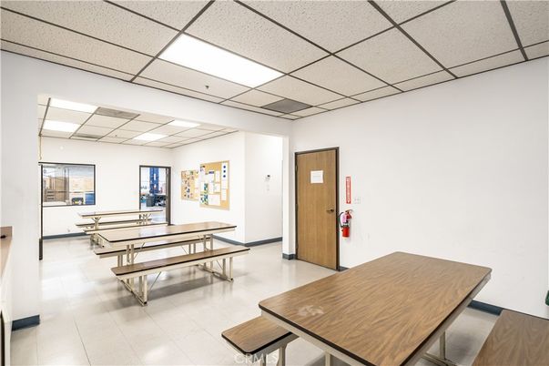 Dining room, Interior, Recessed Lighting