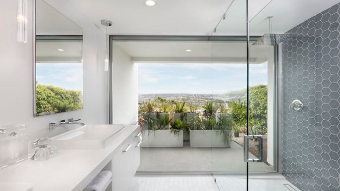 Bathroom, Interior, Recessed Lighting