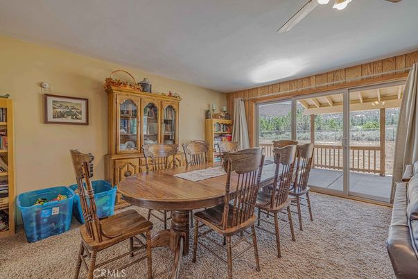 Dining room, Interior
