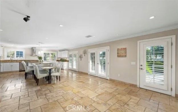Dining room, Interior, Kitchen, Pendant Lights, Recessed Lighting