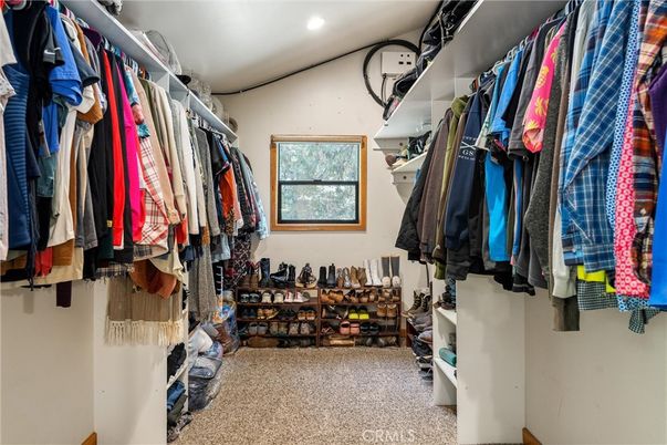 Interior, Recessed Lighting, Walk-in Closets