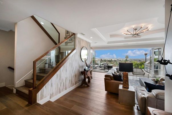Interior, Living room, Pendant Lights, Recessed Lighting, Wood Texture Flooring