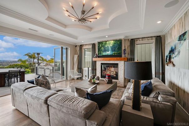 Fireplace, Interior, Living room, Pendant Lights, Recessed Lighting, Wood Texture Flooring