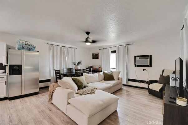 Dining room, Interior, Kitchen, Living room, Stainless Steel Appliances, Wood Texture Flooring