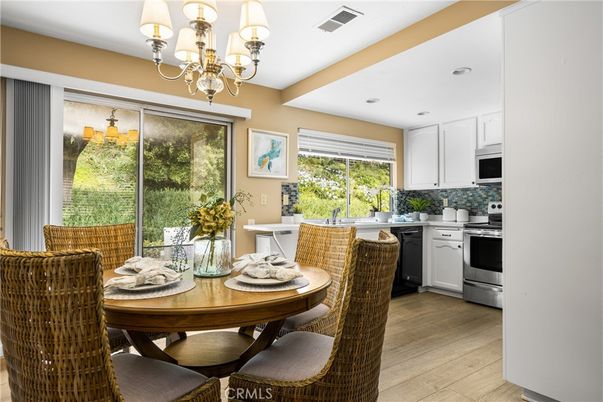 Chandelier, Dining room, Interior, Kitchen, Recessed Lighting, Wood Texture Flooring