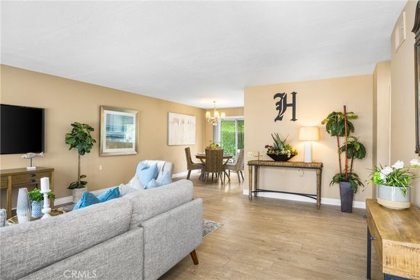 Chandelier, Dining room, Interior, Living room, Wood Texture Flooring