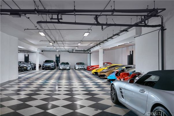 Garage, Interior, Recessed Lighting