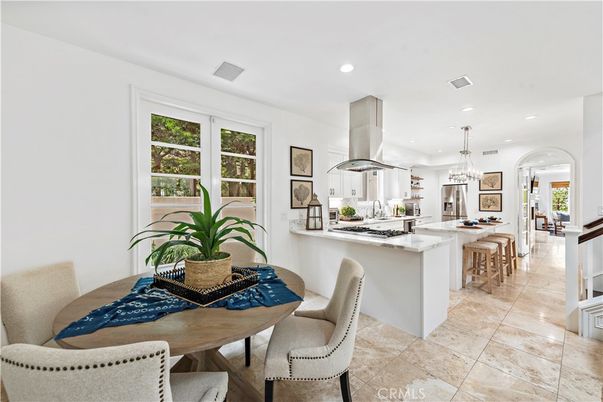 Chandelier, Dining room, Interior, Kitchen, Recessed Lighting