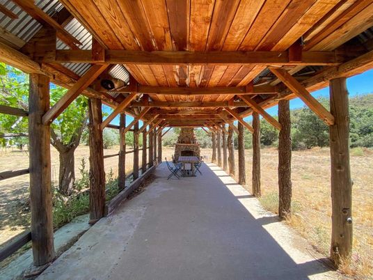Exterior, Wooden Beams