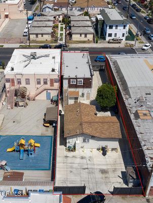 Exterior, Drone