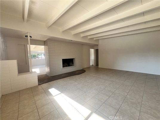 Empty room, Fireplace, Interior