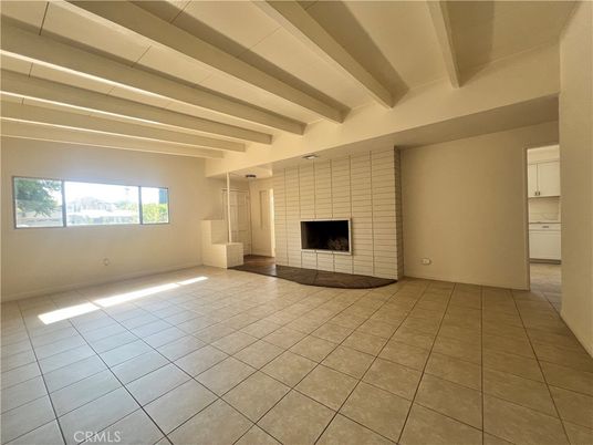 Empty room, Fireplace, Interior