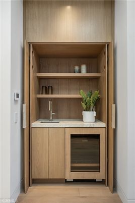 Interior, Stainless Steel Appliances, Wood Texture Flooring