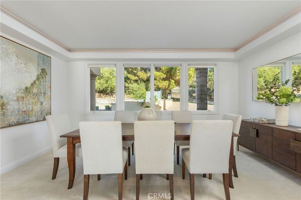 Dining room, Interior
