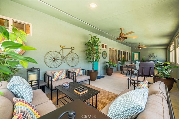 Dining room, Interior, Living room, Recessed Lighting