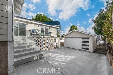 Detached Garage, Exterior