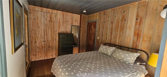 Bedroom, Interior, Wood Texture Flooring, Wooden Walls