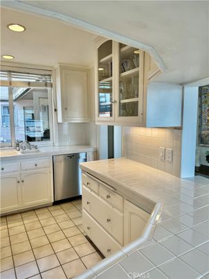 Interior, Kitchen, Recessed Lighting, Tile Countertops