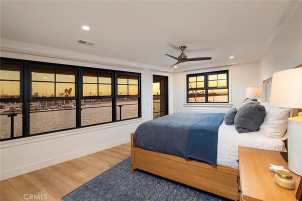 Bedroom, Interior, Recessed Lighting, Water, Wood Texture Flooring