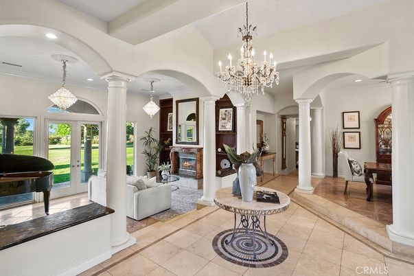 Chandelier, Fireplace, Interior, Living room, Pendant Lights, Piano, Recessed Lighting