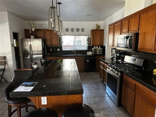 Interior, Kitchen, Pendant Lights, Tile Countertops