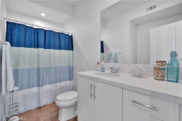 Bathroom, Interior, Recessed Lighting, Wood Texture Flooring